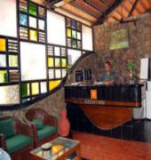 Juhu Hotel Мумбаи Экстерьер фото